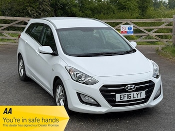 Used Hyundai i30 2016 for sale - 78619190: Photo