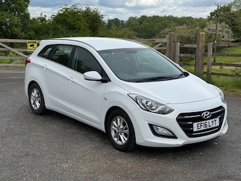 Used Hyundai i30 2016 for sale - 78619190: Photo
