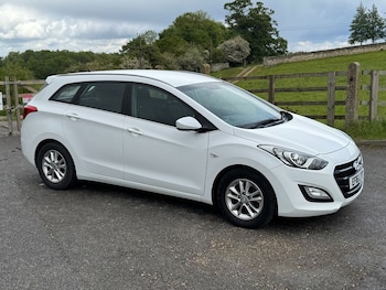 Used Hyundai i30 2016 for sale - 78619190: Photo