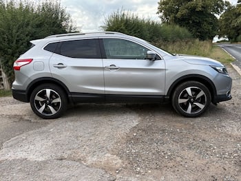 Used Nissan Qashqai 2016 for sale - 79619513: Photo