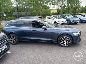 Used Volvo V60 2020 for sale - 79114423: Photo