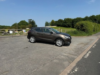 Used Nissan Qashqai 2017 for sale - 78702117: Photo