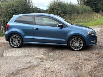 Used Volkswagen Polo 2015 for sale - 79817931: Photo