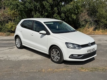 Used Volkswagen Polo 2015 for sale - 79438314: Photo