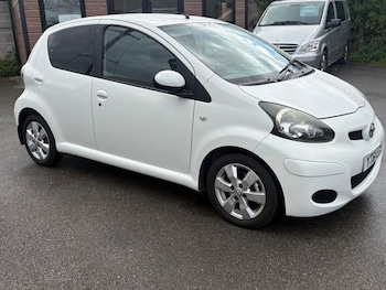 Used Toyota AYGO 2011 for sale - 78557453: Photo