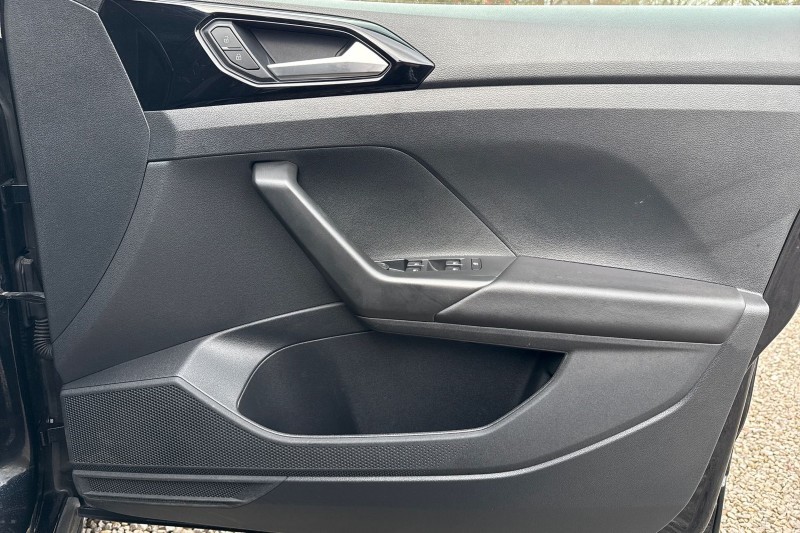 Used Volkswagen T-Cross 2023 for sale - 77300606: Photo 11