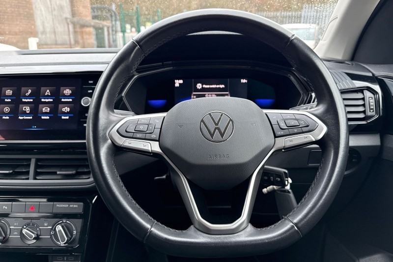 Used Volkswagen T-Cross 2023 for sale - 77300606: Photo 17