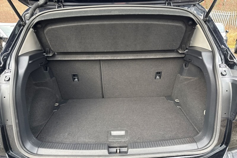 Used Volkswagen T-Cross 2023 for sale - 77300606: Photo 29