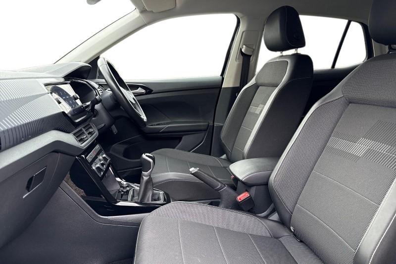 Used Volkswagen T-Cross 2023 for sale - 77300606: Photo 3