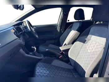 Used Volkswagen Polo 2024 for sale - 78442421: Photo