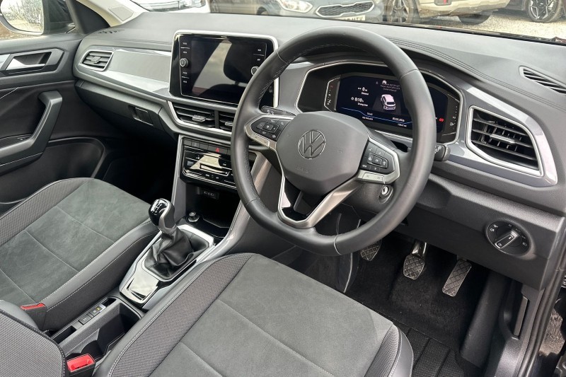 Used Volkswagen T-Roc 2024 for sale - 77431328: Photo 10