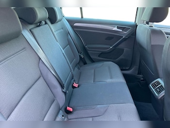 Used Volkswagen Golf 2019 for sale - 78627717: Photo