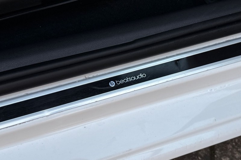 Used Volkswagen up! 2017 for sale - 76982484: Photo 33