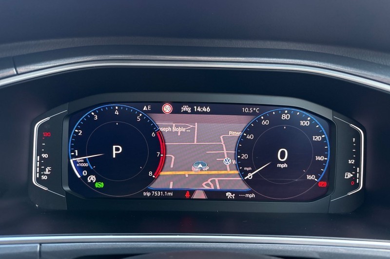 Used Volkswagen T-Roc 2023 for sale - 76981216: Photo 20