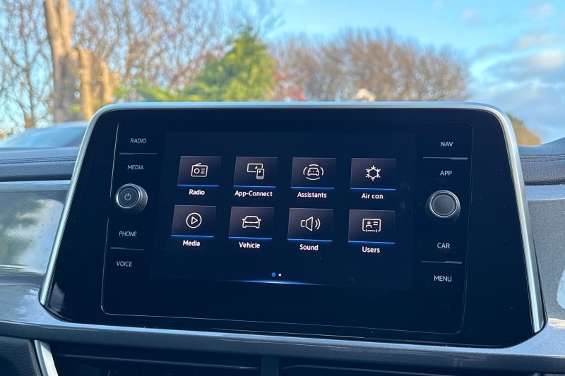 Used Volkswagen T-Roc 2023 for sale - 76981216: Photo 22