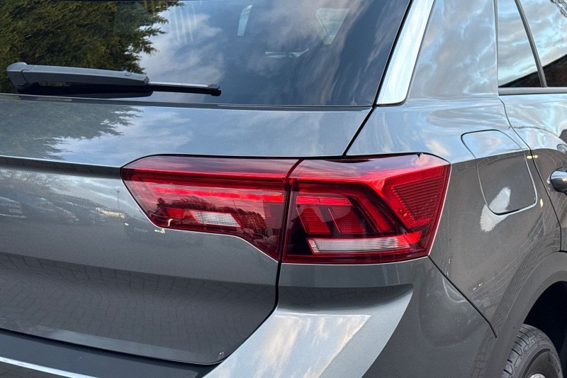 Used Volkswagen T-Roc 2023 for sale - 76981216: Photo 37