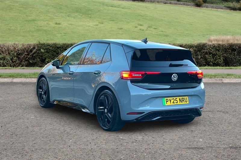 Used Volkswagen ID.3 2025 for sale - 77113034: Photo 2