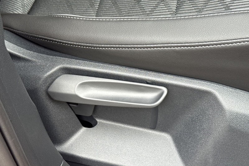 Used Volkswagen T-Roc 2025 for sale - 76980942: Photo 14