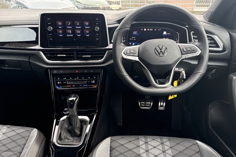 Used Volkswagen T-Roc 2025 for sale - 76980942: Photo 21