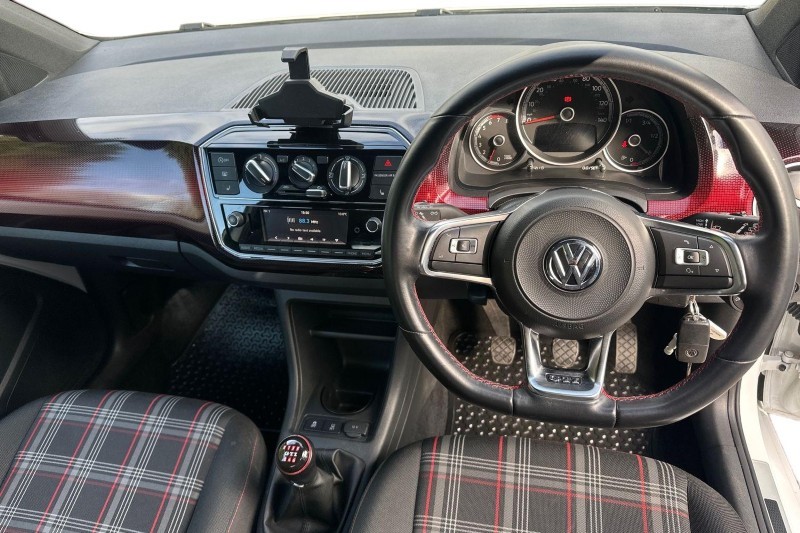 Used Volkswagen up! 2018 for sale - 78209878: Photo 10