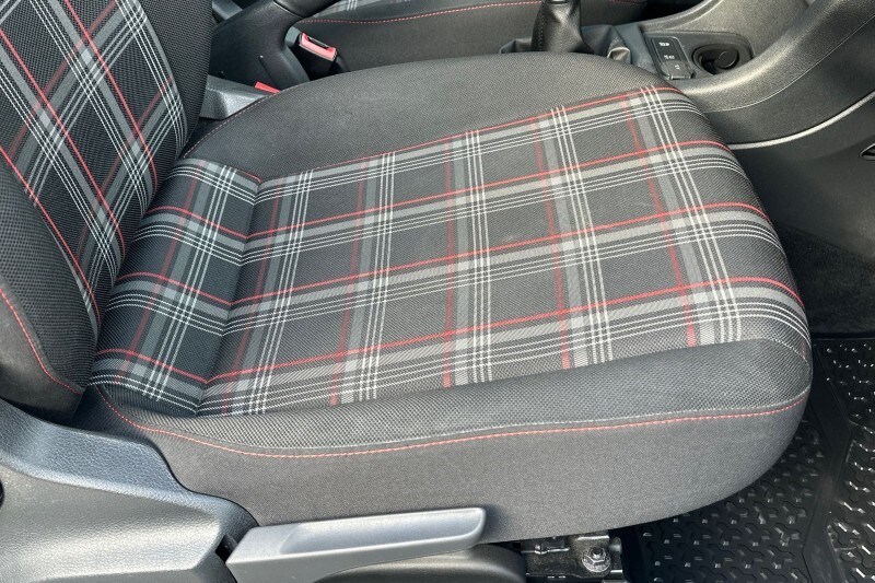 Used Volkswagen up! 2018 for sale - 78209878: Photo 16