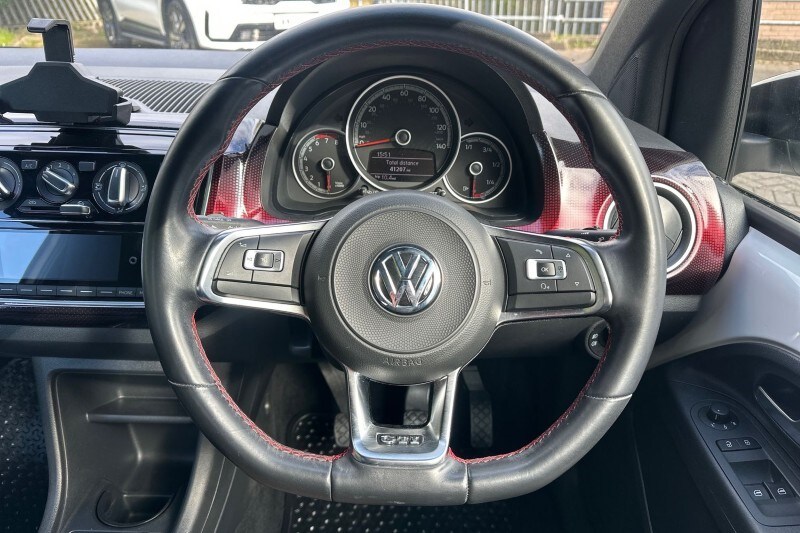 Used Volkswagen up! 2018 for sale - 78209878: Photo 18
