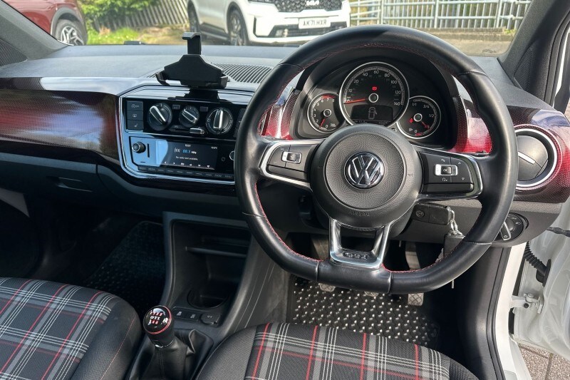 Used Volkswagen up! 2018 for sale - 78209878: Photo 22