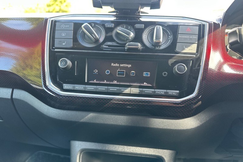 Used Volkswagen up! 2018 for sale - 78209878: Photo 23