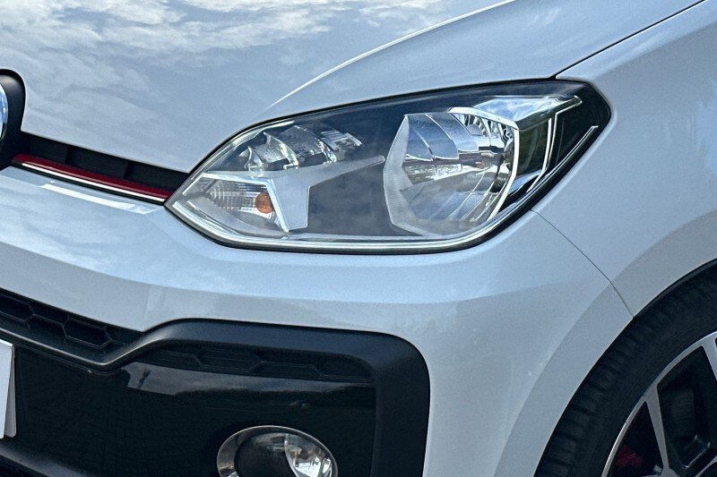 Used Volkswagen up! 2018 for sale - 78209878: Photo 32