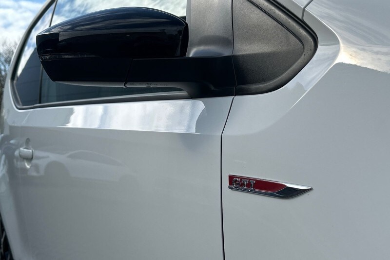 Used Volkswagen up! 2018 for sale - 78209878: Photo 37