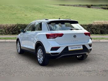 Used Volkswagen T-Roc 2019 for sale - 78270324: Photo