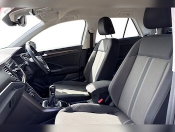 Used Volkswagen T-Roc 2019 for sale - 78270324: Photo