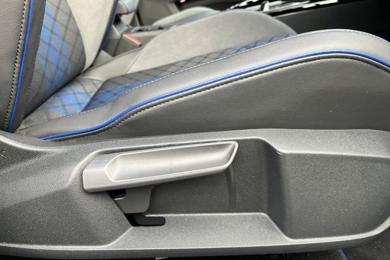 Used Volkswagen Golf 2024 for sale - 77170651: Photo 15