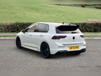 Used Volkswagen Golf 2024 for sale - 77170651: Photo