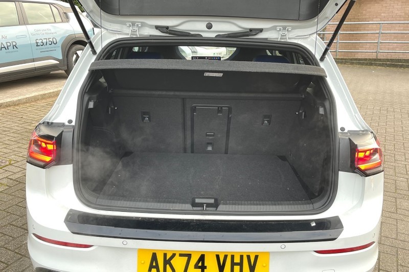 Used Volkswagen Golf 2024 for sale - 77170651: Photo 36