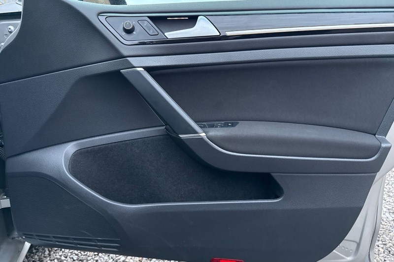 Used Volkswagen Golf 2018 for sale - 77474740: Photo 11