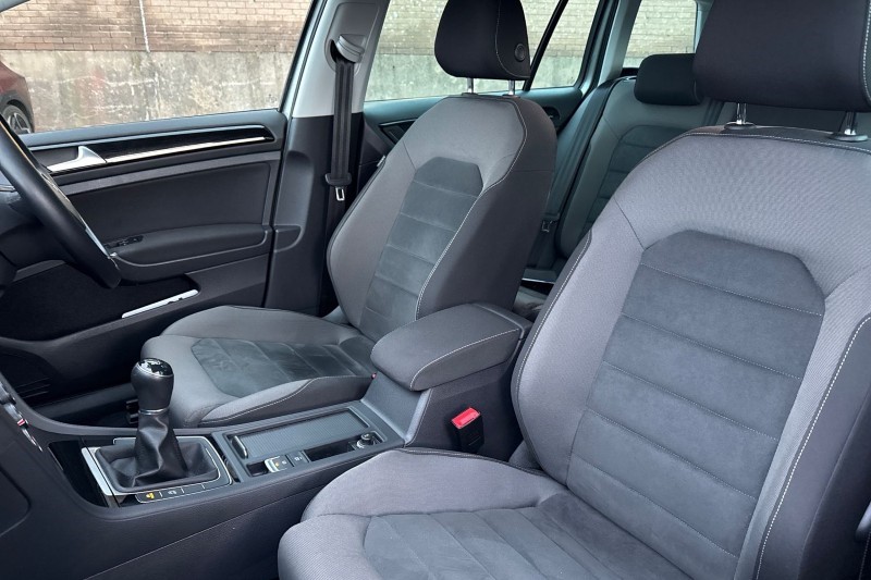 Used Volkswagen Golf 2018 for sale - 77474740: Photo 29