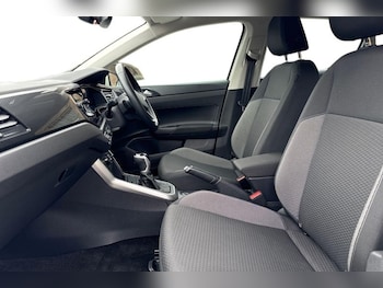 Used Volkswagen Polo 2023 for sale - 78081261: Photo