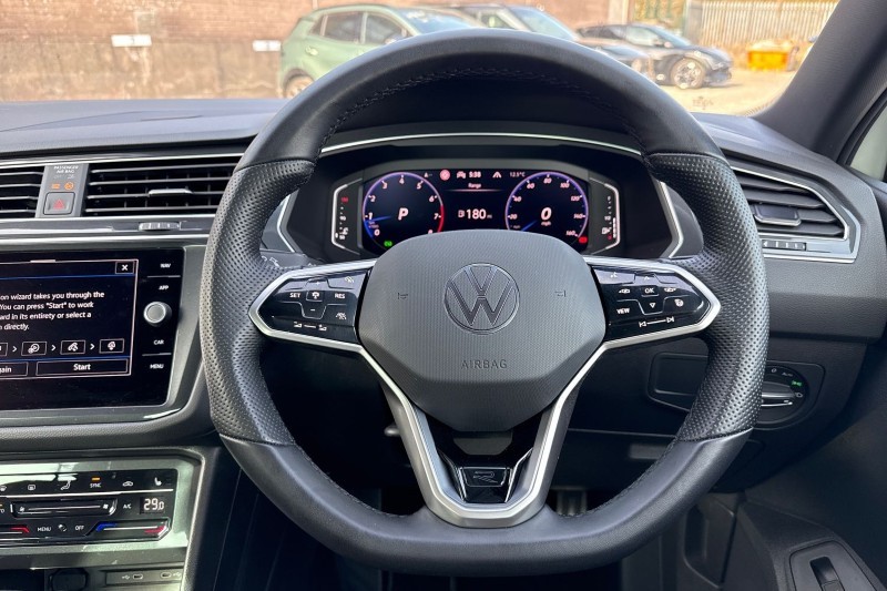 Used Volkswagen Tiguan 2023 for sale - 77965410: Photo 18