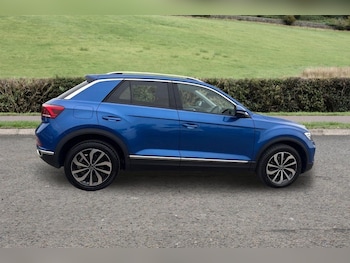 Used Volkswagen T-Roc 2022 for sale - 79140585: Photo