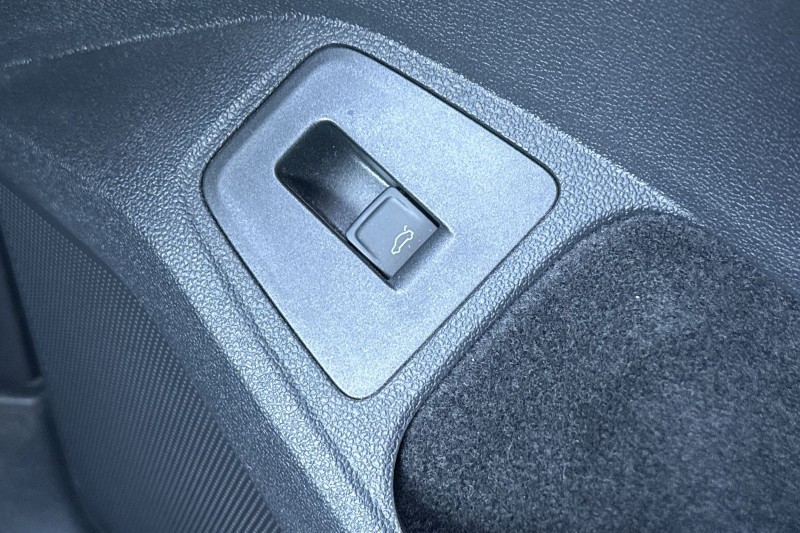 Used Volkswagen Tiguan 2022 for sale - 77745966: Photo 44