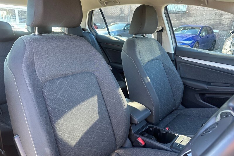 Used Volkswagen Golf 2023 for sale - 77789142: Photo 16