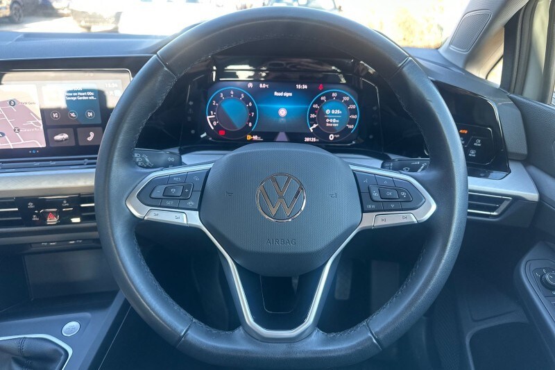 Used Volkswagen Golf 2023 for sale - 77789142: Photo 17