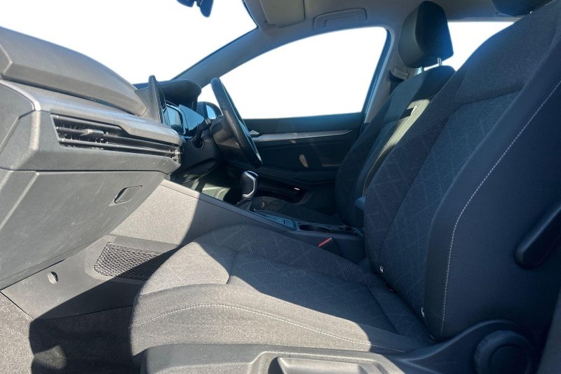 Used Volkswagen Golf 2023 for sale - 77789142: Photo 3