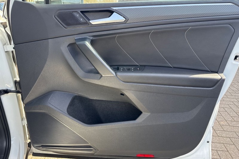 Used Volkswagen Tiguan 2023 for sale - 78042293: Photo 11