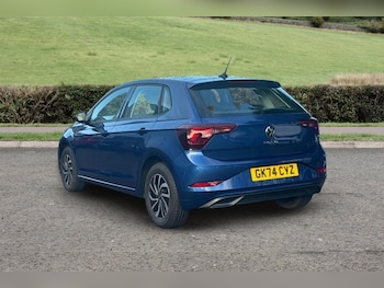 Used Volkswagen Polo 2024 for sale - 77033025: Photo