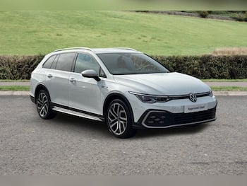 Used Volkswagen Golf 2021 for sale - 79690179: Photo