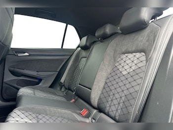 Used Volkswagen Golf 2025 for sale - 78858030: Photo