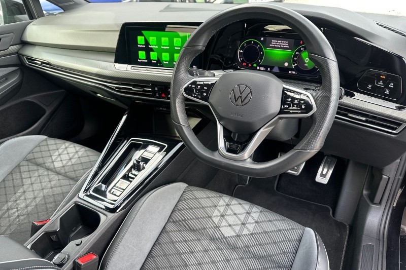 Used Volkswagen Golf 2024 for sale - 77877721: Photo 10