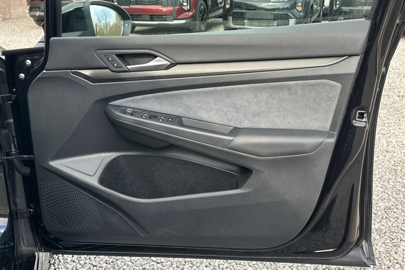 Used Volkswagen Golf 2024 for sale - 77877721: Photo 11